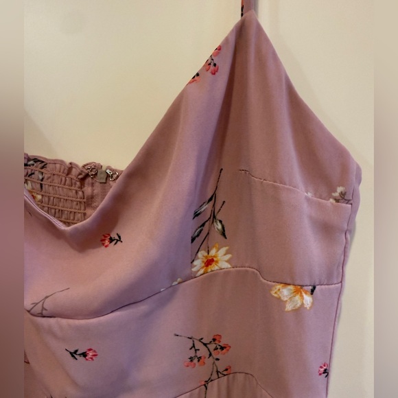 Trixxi Dress - Picture 2 of 9